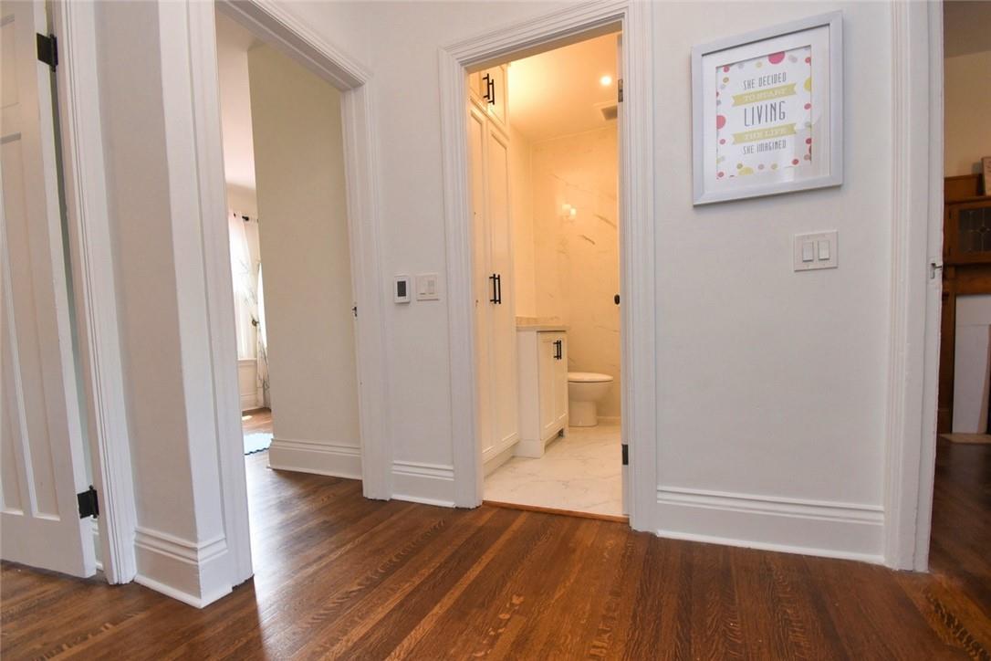 Image of property at 185 Fairleigh Avenue S