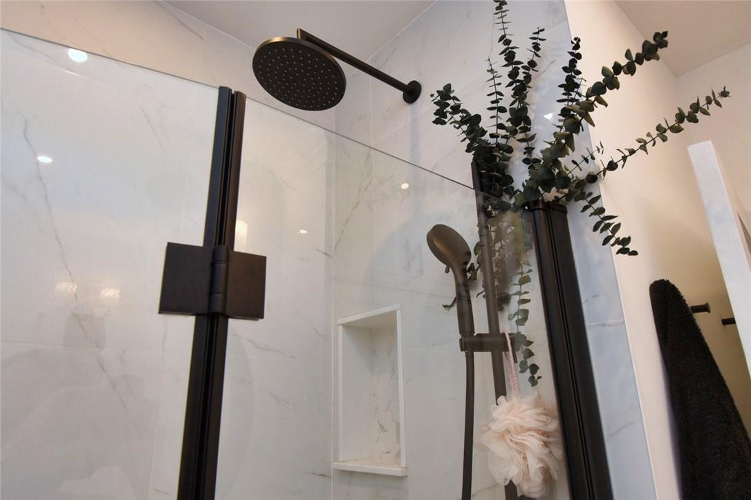 Image of property at 185 Fairleigh Avenue S