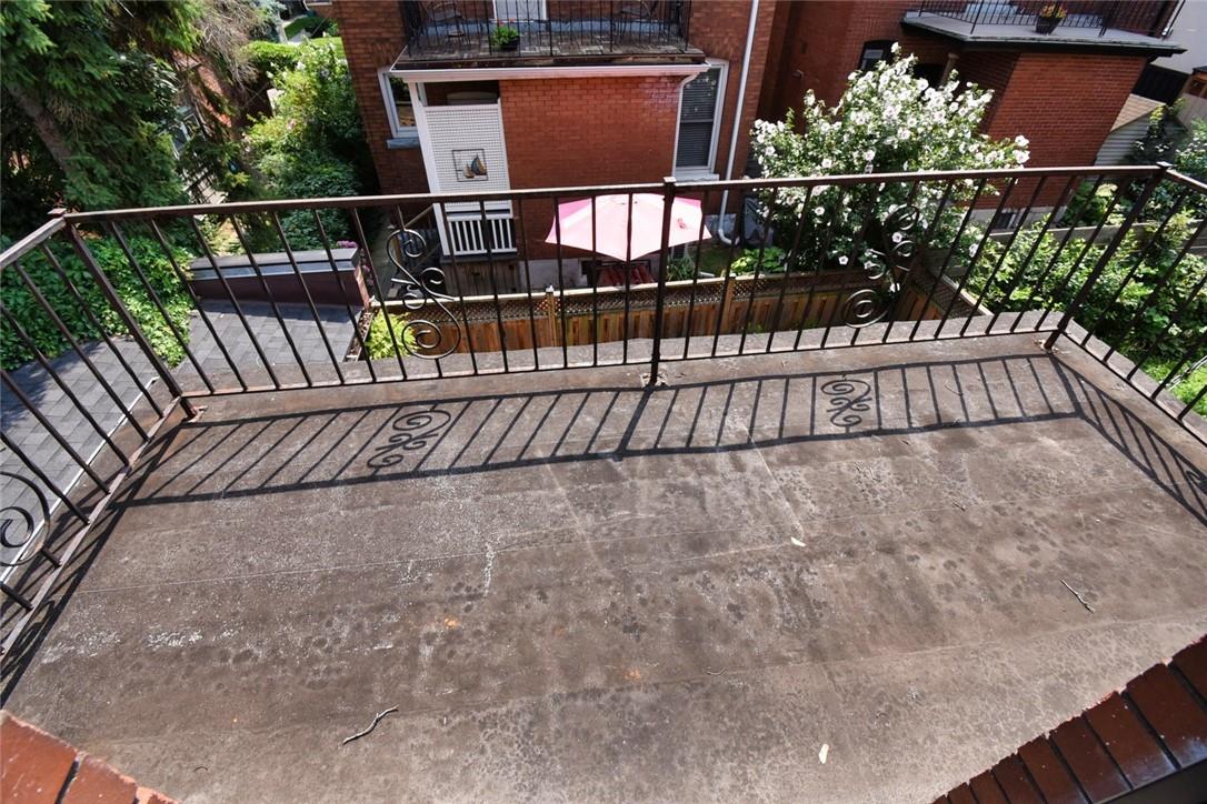 Image of property at 185 Fairleigh Avenue S