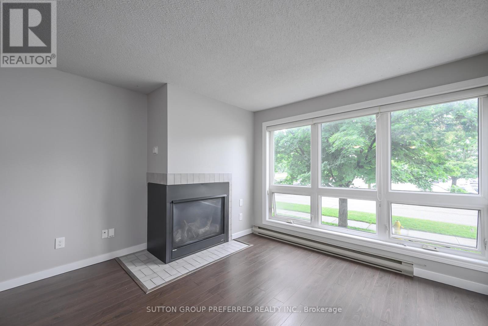 202 - 15 Jacksway Crescent, London, Ontario  N5X 3T8 - Photo 5 - X9236938