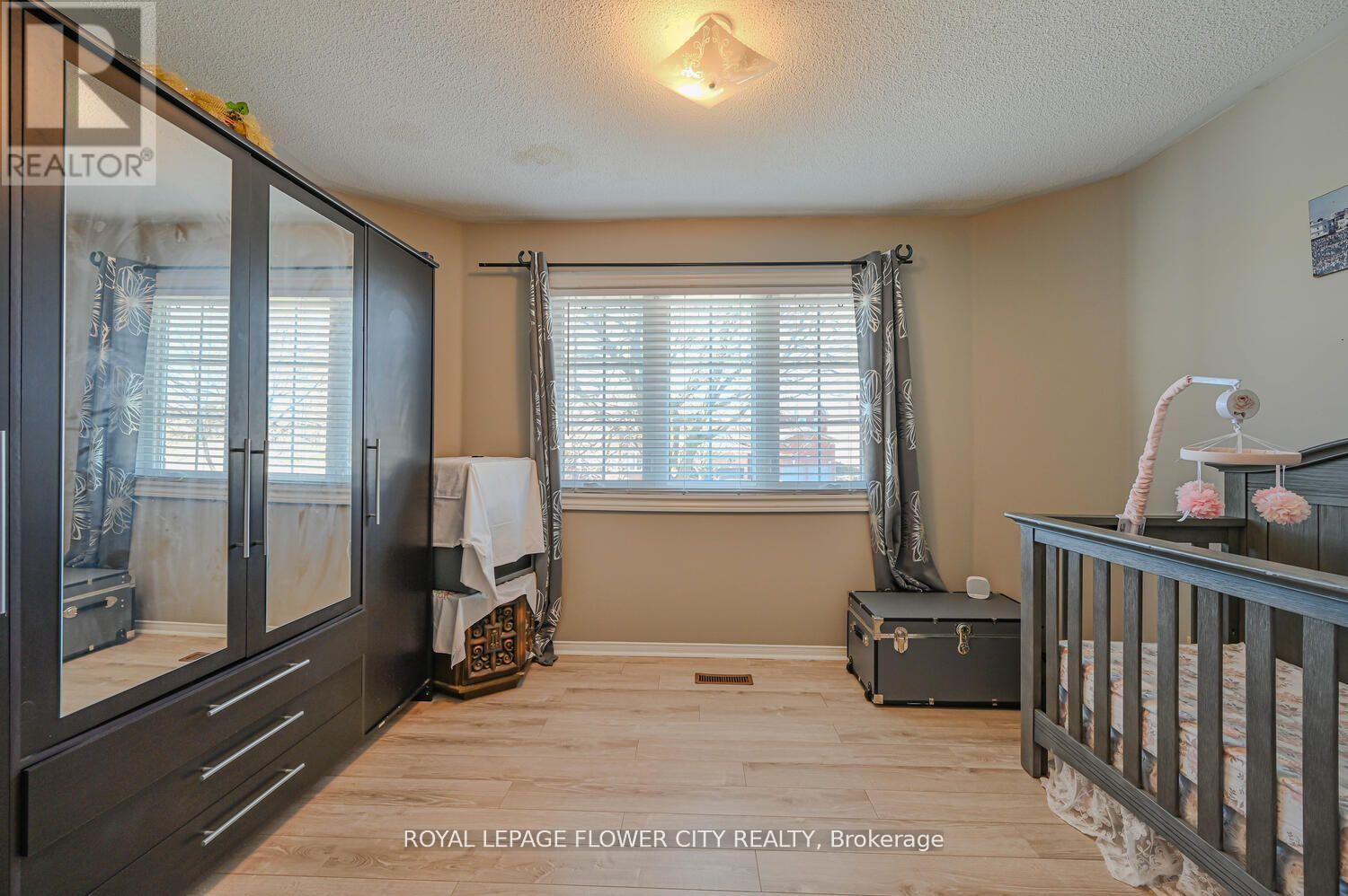 2 Black Hills Court, Brampton (Sandringham-Wellington), Ontario  L6R 1J5 - Photo 21 - W9236992