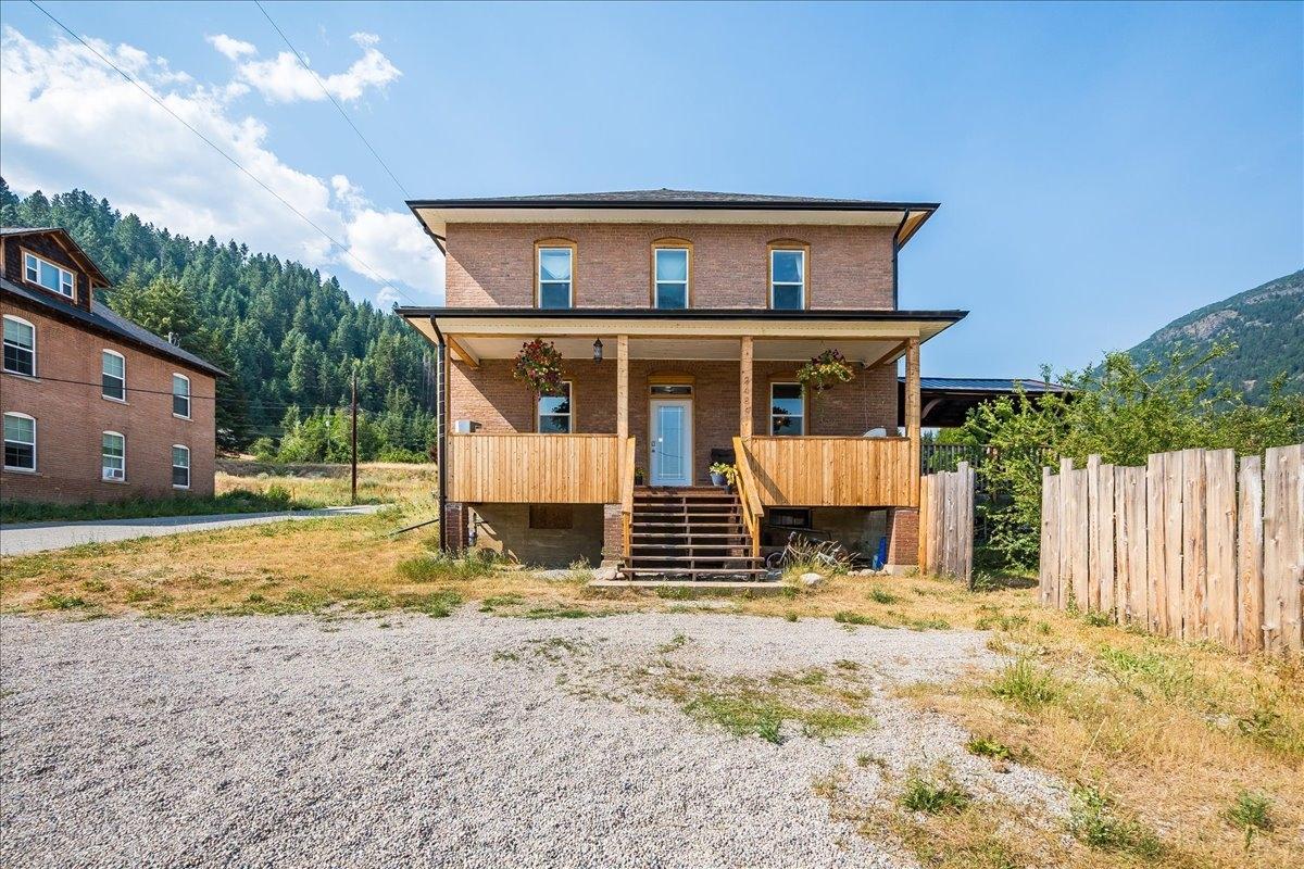2489 Purdy Road, Robson, British Columbia  V1N 4T9 - Photo 19 - 2478805
