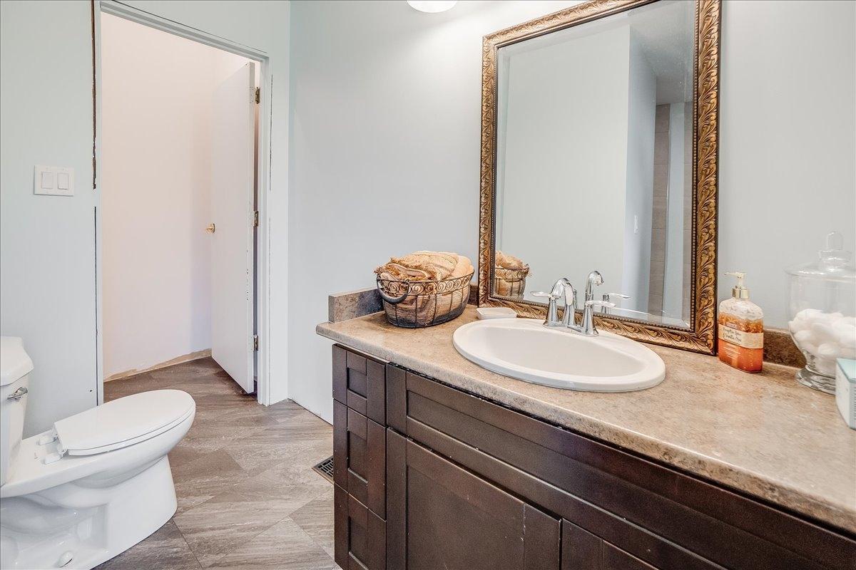2489 Purdy Road, Robson, British Columbia  V1N 4T9 - Photo 34 - 2478805