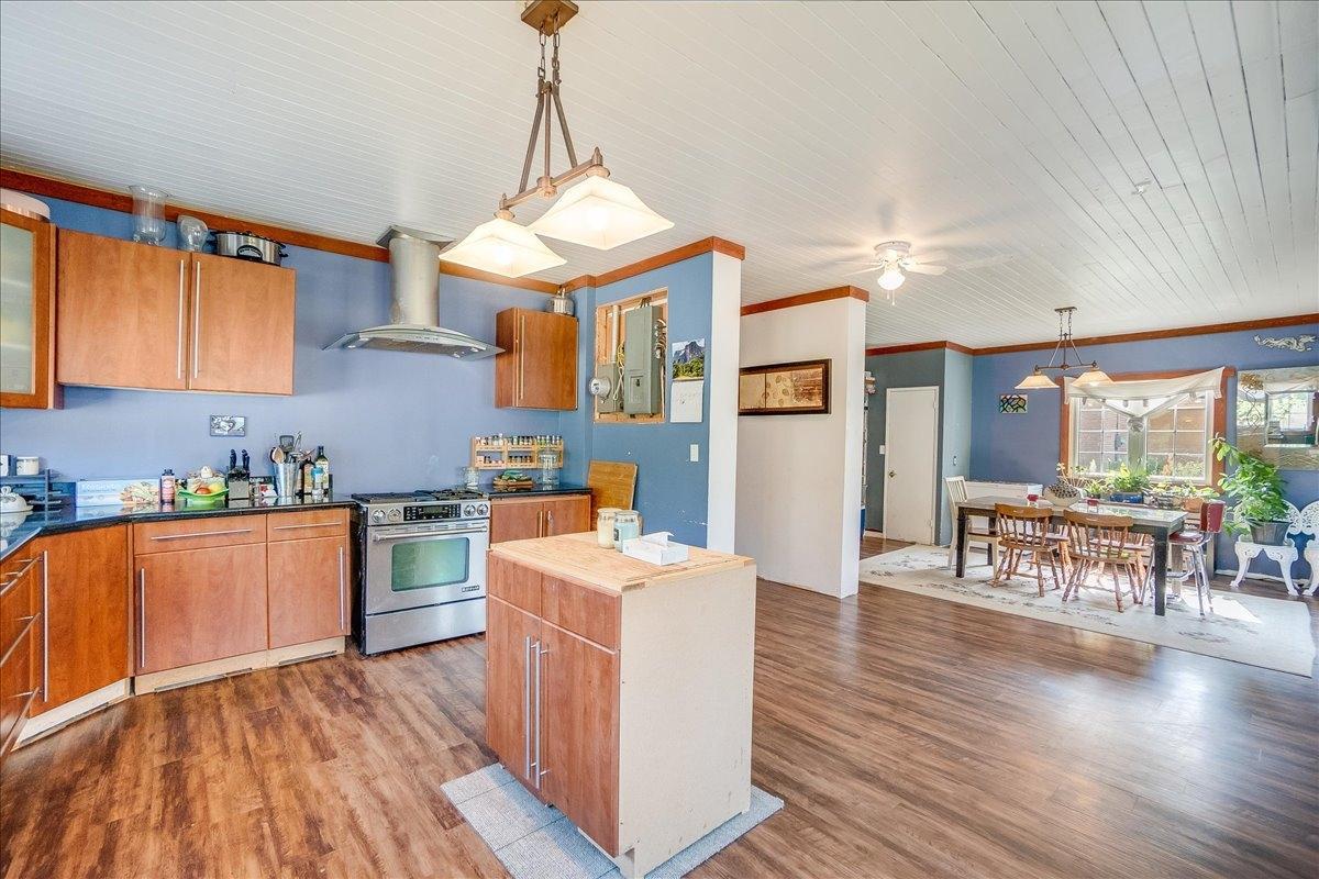 2489 Purdy Road, Robson, British Columbia  V1N 4T9 - Photo 48 - 2478805