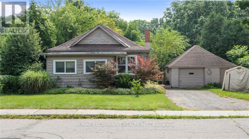 44 Charles Street, Brant (Paris), Ontario  N3L 1Y3 - Photo 1 - X9237156