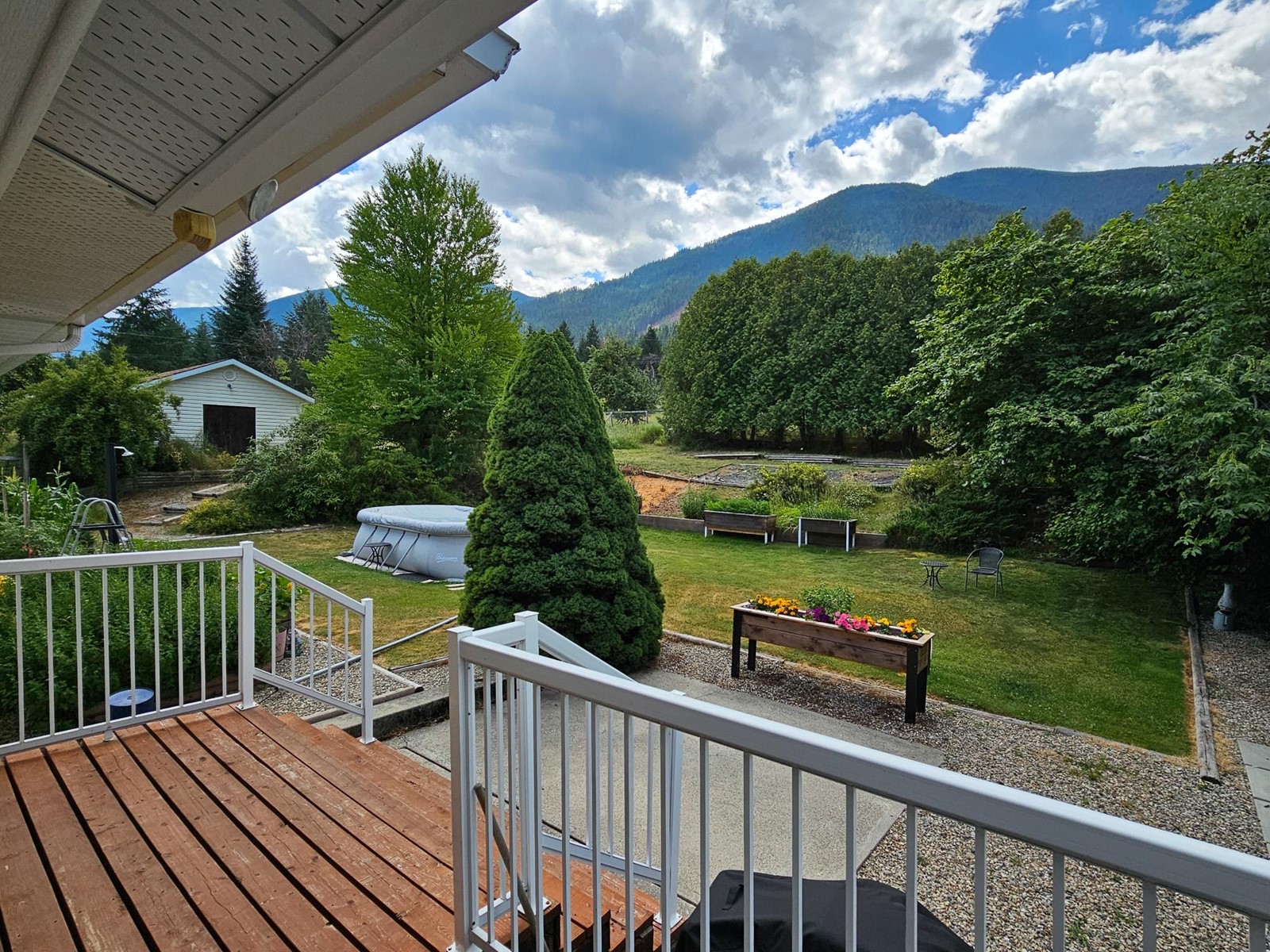 6810 Harrop-Procter Road, Harrop, British Columbia  V1L 6R2 - Photo 39 - 2478807