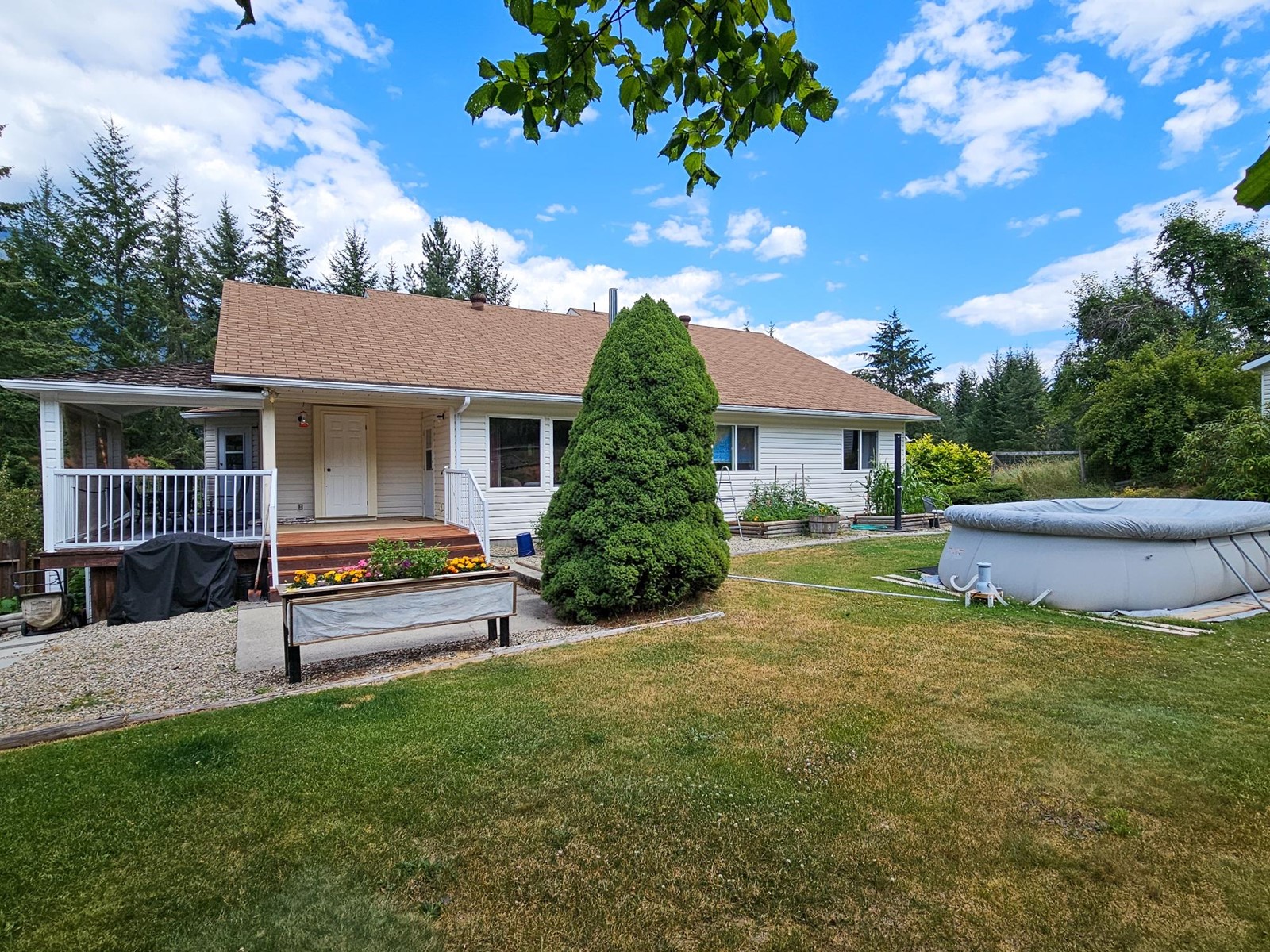 6810 Harrop-Procter Road, Harrop, British Columbia  V1L 6R2 - Photo 42 - 2478807