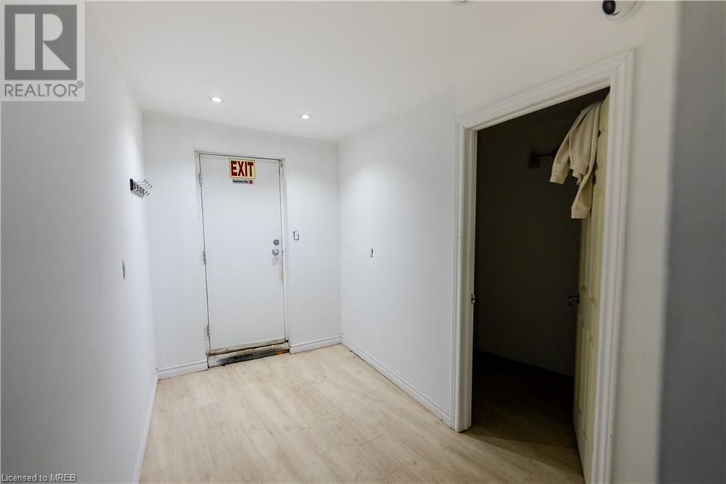 2877 Dundas Street W, Toronto, Ontario  M6P 1Y9 - Photo 18 - 40628891