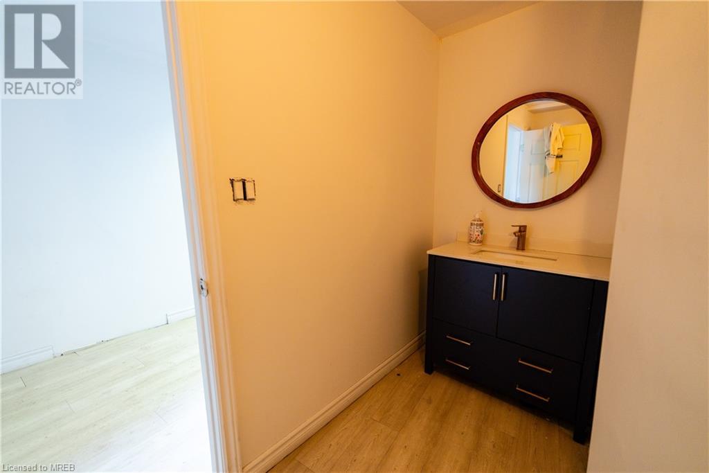 2877 Dundas Street W, Toronto, Ontario  M6P 1Y9 - Photo 20 - 40628891