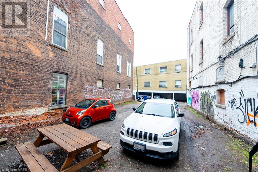 2877 Dundas Street W, Toronto, Ontario  M6P 1Y9 - Photo 22 - 40628891