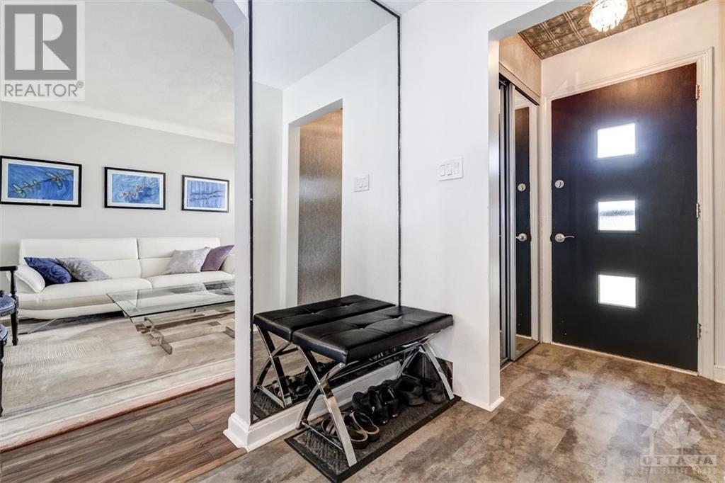 11 Twin Terrace, Ottawa, Ontario K2E 5E5 - Photo 3 - X9517959