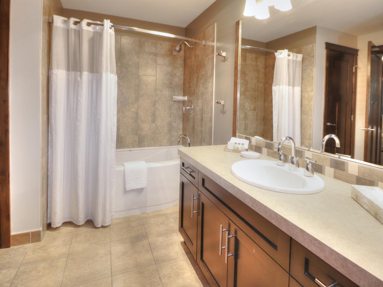 822a - 800 Bighorn Boulevard, Radium Hot Springs, British Columbia  V0A 1M0 - Photo 33 - 2478813