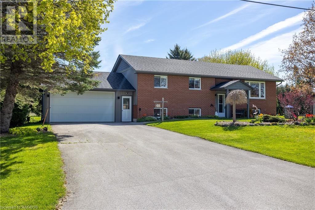 40 Gardiner Street, Meaford, Ontario  N4L 1K9 - Photo 1 - 40628867