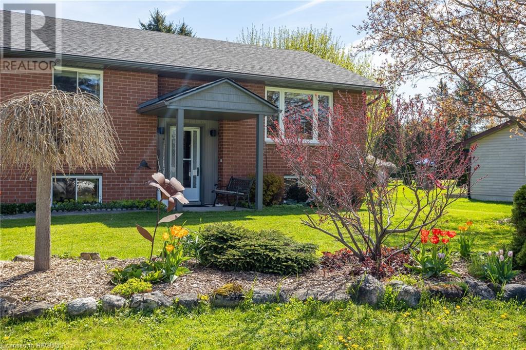 40 Gardiner Street, Meaford, Ontario  N4L 1K9 - Photo 2 - 40628867