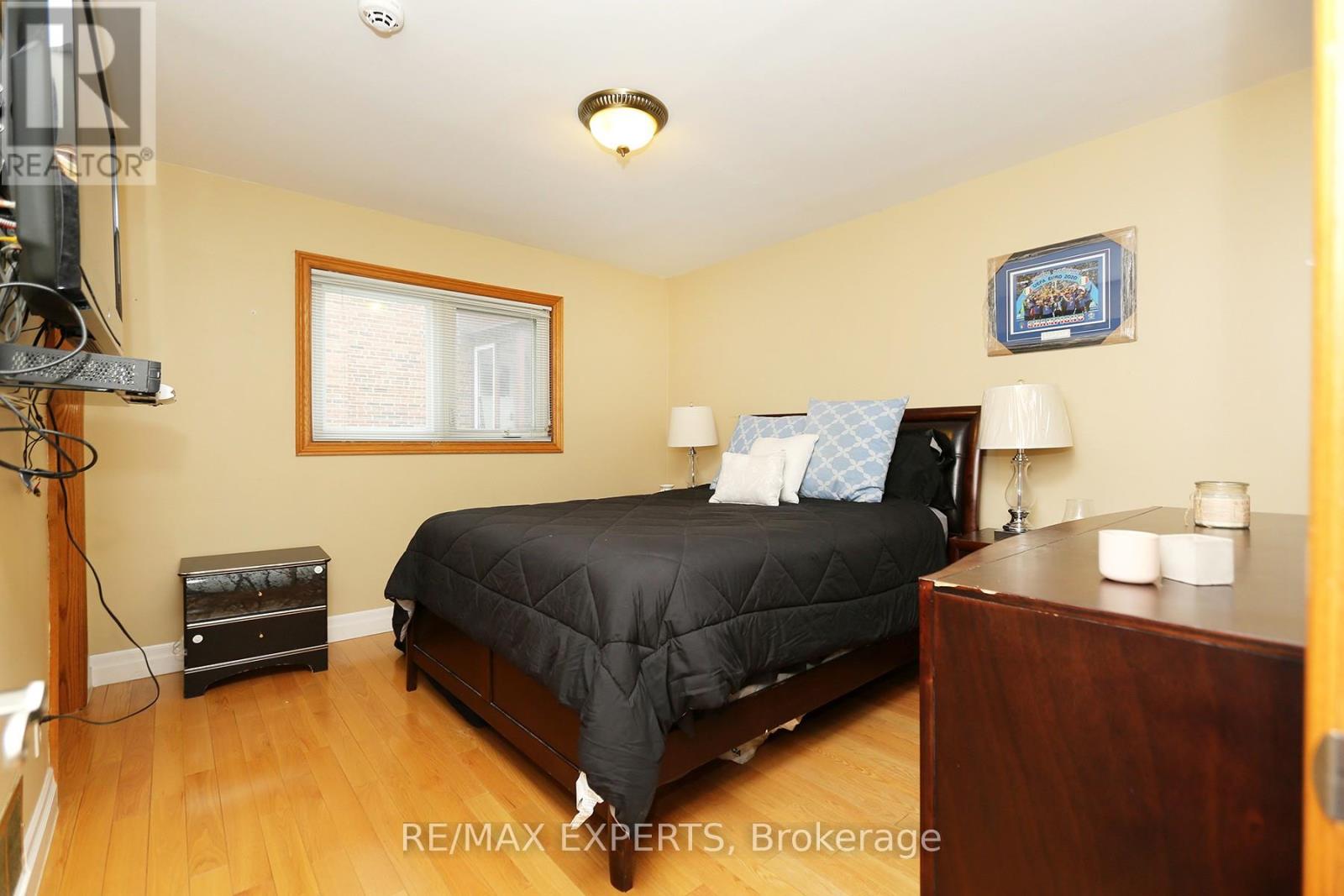 56 Francis Street, Vaughan (East Woodbridge), Ontario  L4L 1P6 - Photo 3 - N9237597