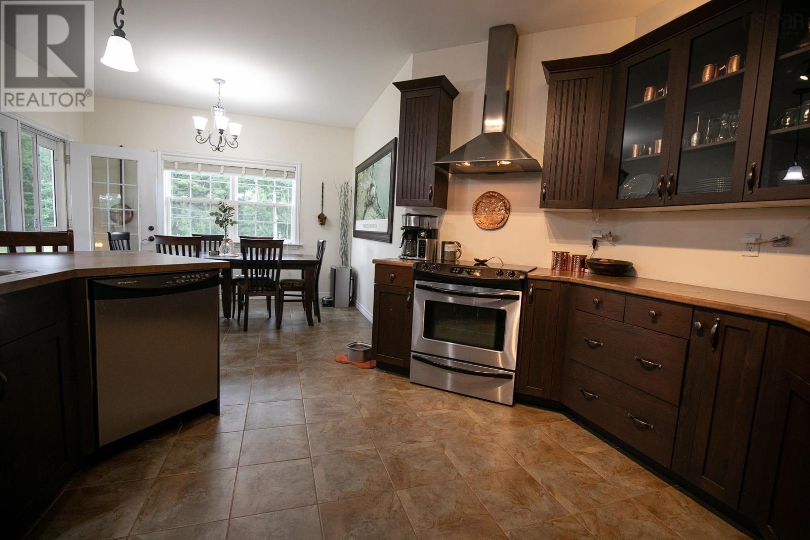 180 Robinson Road, Amherst Head, Nova Scotia  B4H 3Y2 - Photo 16 - 202418562