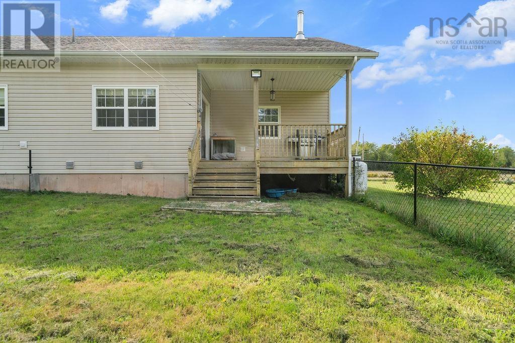 180 Robinson Road, Amherst Head, Nova Scotia  B4H 3Y2 - Photo 44 - 202418562