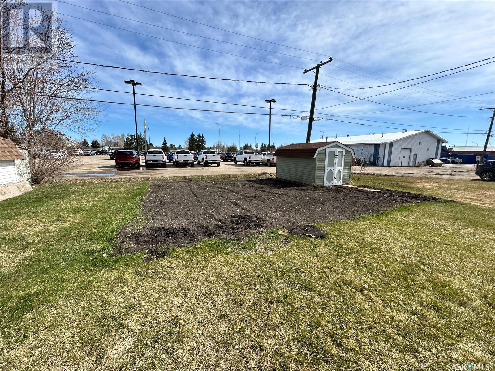 108 Carl Avenue W, Langenburg, Saskatchewan  S0A 2A0 - Photo 3 - SK979556