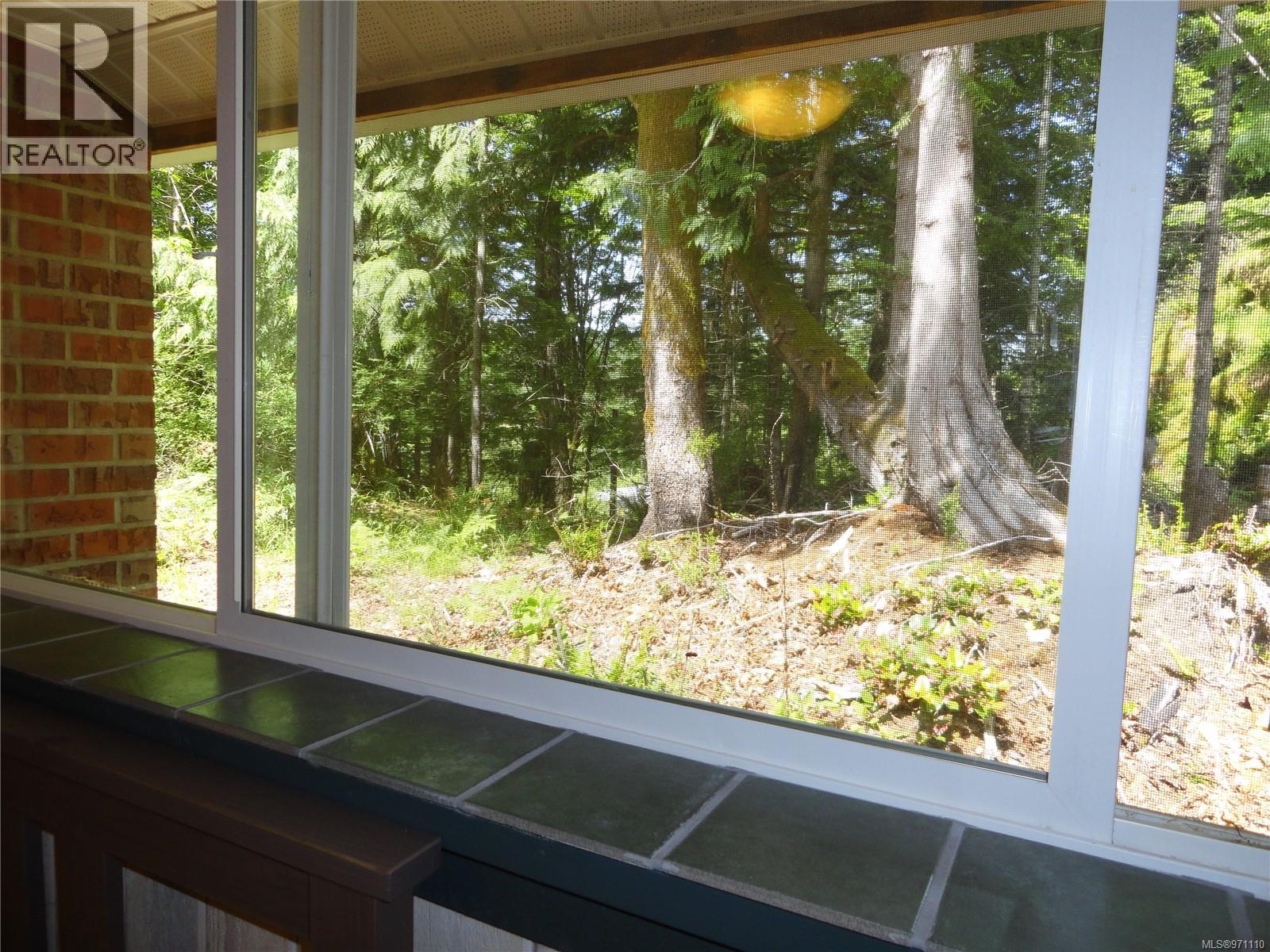 226 Bold Point Rd, Quadra Island, British Columbia V0P 1H0 - Photo 17 - 971110