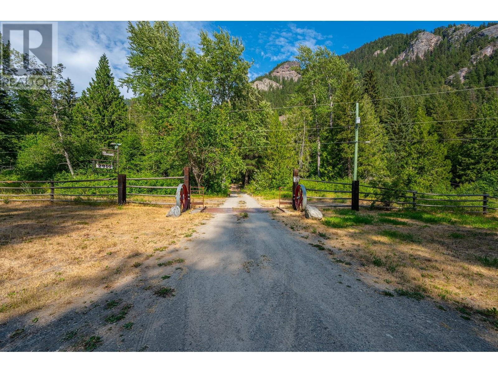 2910 Botanie Creek Road, Lytton, British Columbia   - Photo 11 - 180141