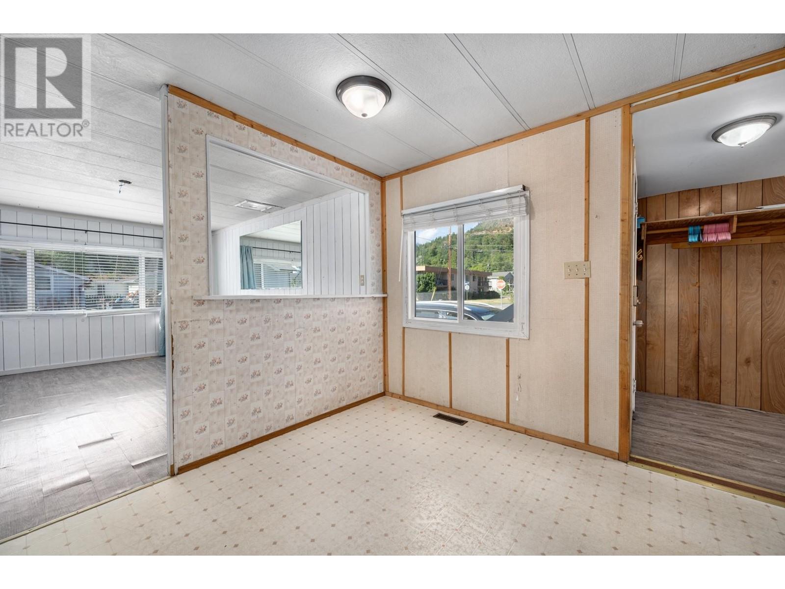 1091 Russell Street, Lillooet, British Columbia  V0K 1V0 - Photo 25 - 180161