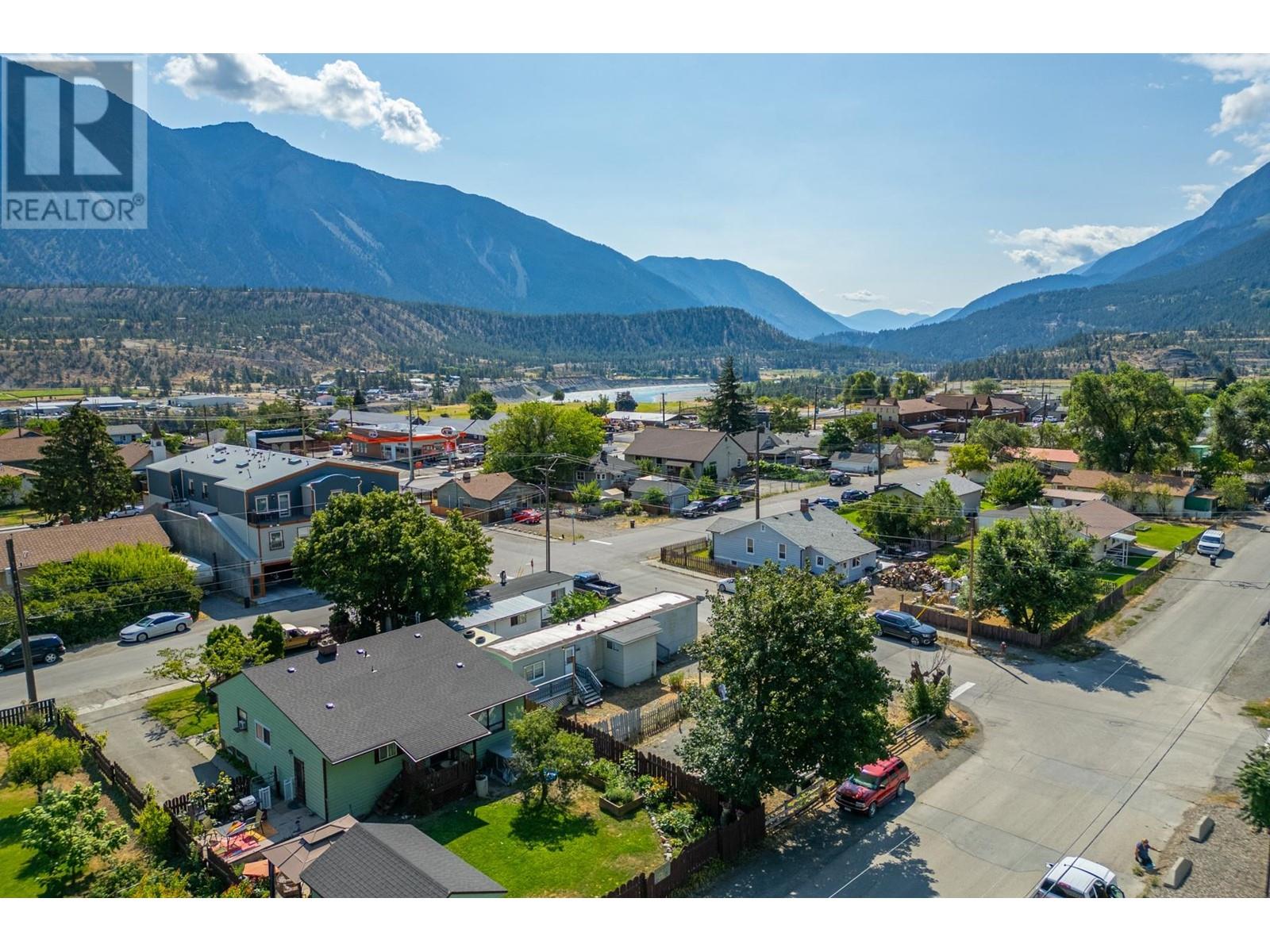 1091 Russell Street, Lillooet, British Columbia  V0K 1V0 - Photo 45 - 180161