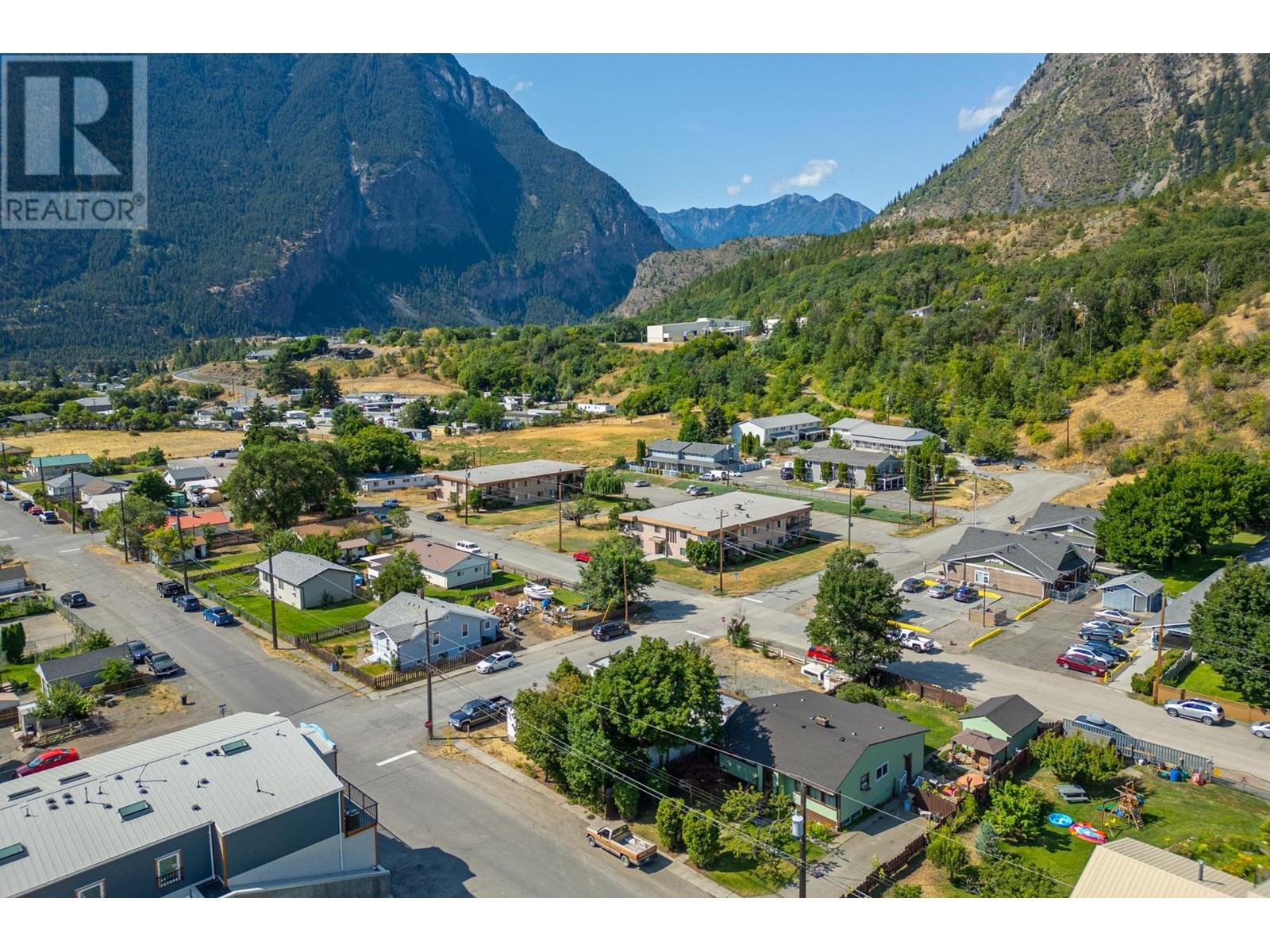 1091 Russell Street, Lillooet, British Columbia  V0K 1V0 - Photo 46 - 180161