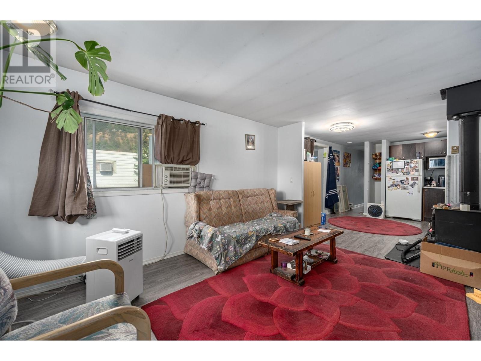 1091 Russell Street, Lillooet, British Columbia  V0K 1V0 - Photo 9 - 180161