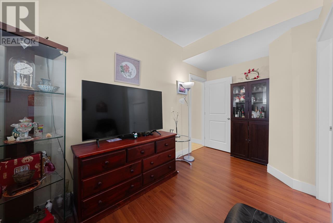 7519 14th Avenue, Burnaby, British Columbia  V3N 2A2 - Photo 17 - R2911594