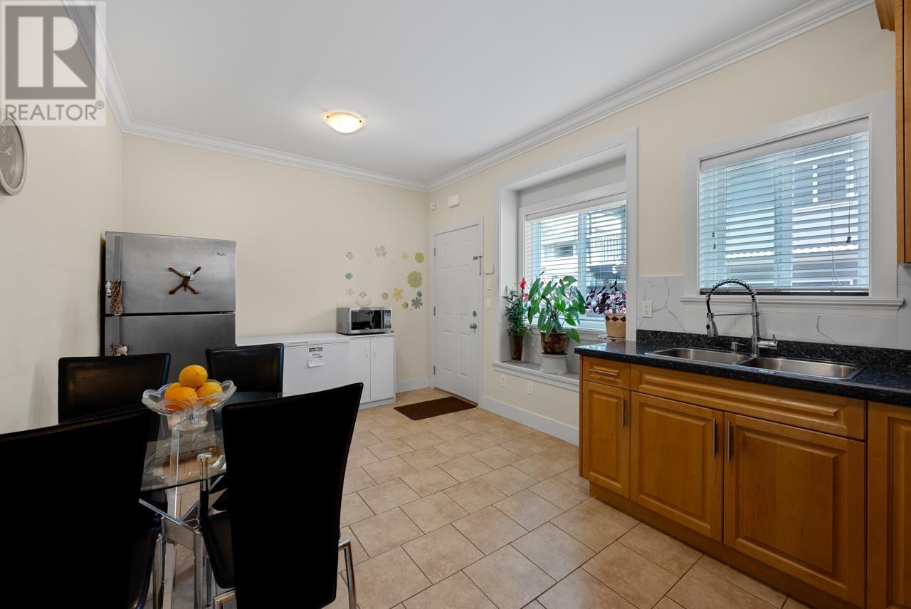7519 14th Avenue, Burnaby, British Columbia  V3N 2A2 - Photo 24 - R2911594