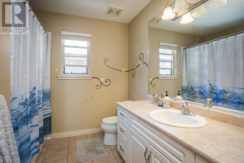 12162 Mcmyn Avenue, Pitt Meadows, British Columbia  V3Y 1C8 - Photo 17 - R2911622