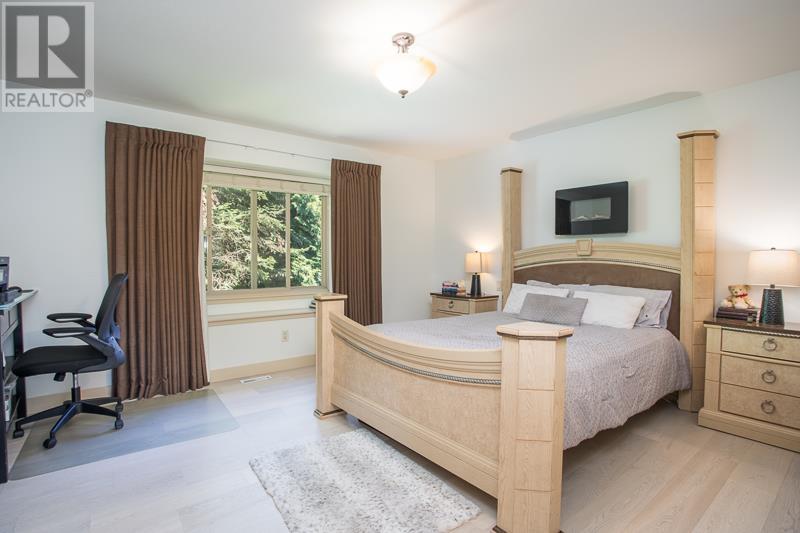 12162 Mcmyn Avenue, Pitt Meadows, British Columbia  V3Y 1C8 - Photo 20 - R2911622