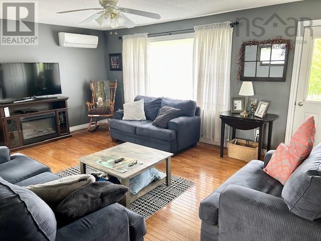 20 Upper Pembroke Road, Pembroke, Nova Scotia  B0N 2P0 - Photo 6 - 202418604