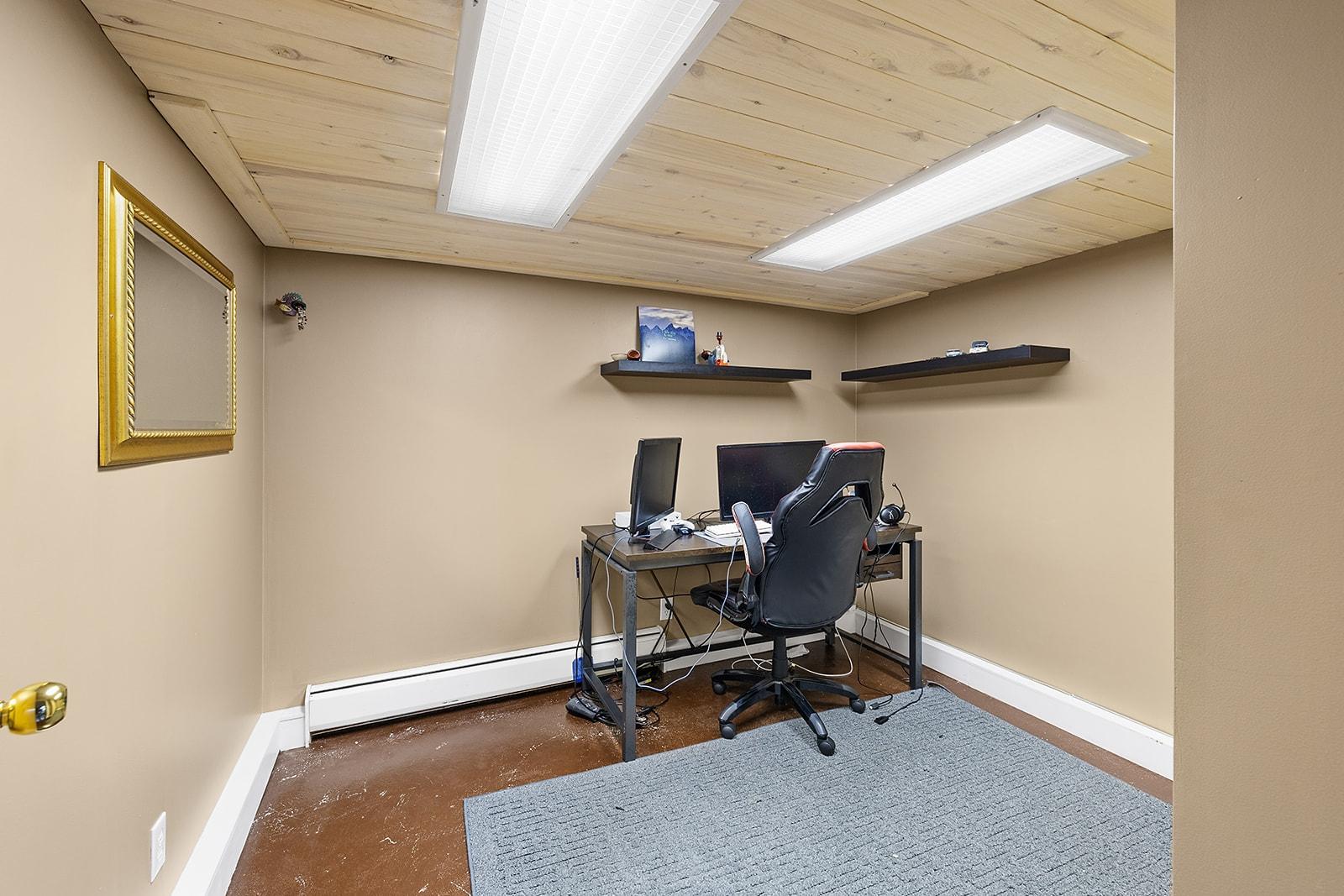 624 16th Avenue S, Creston, British Columbia  V0B 1G0 - Photo 30 - 2478812