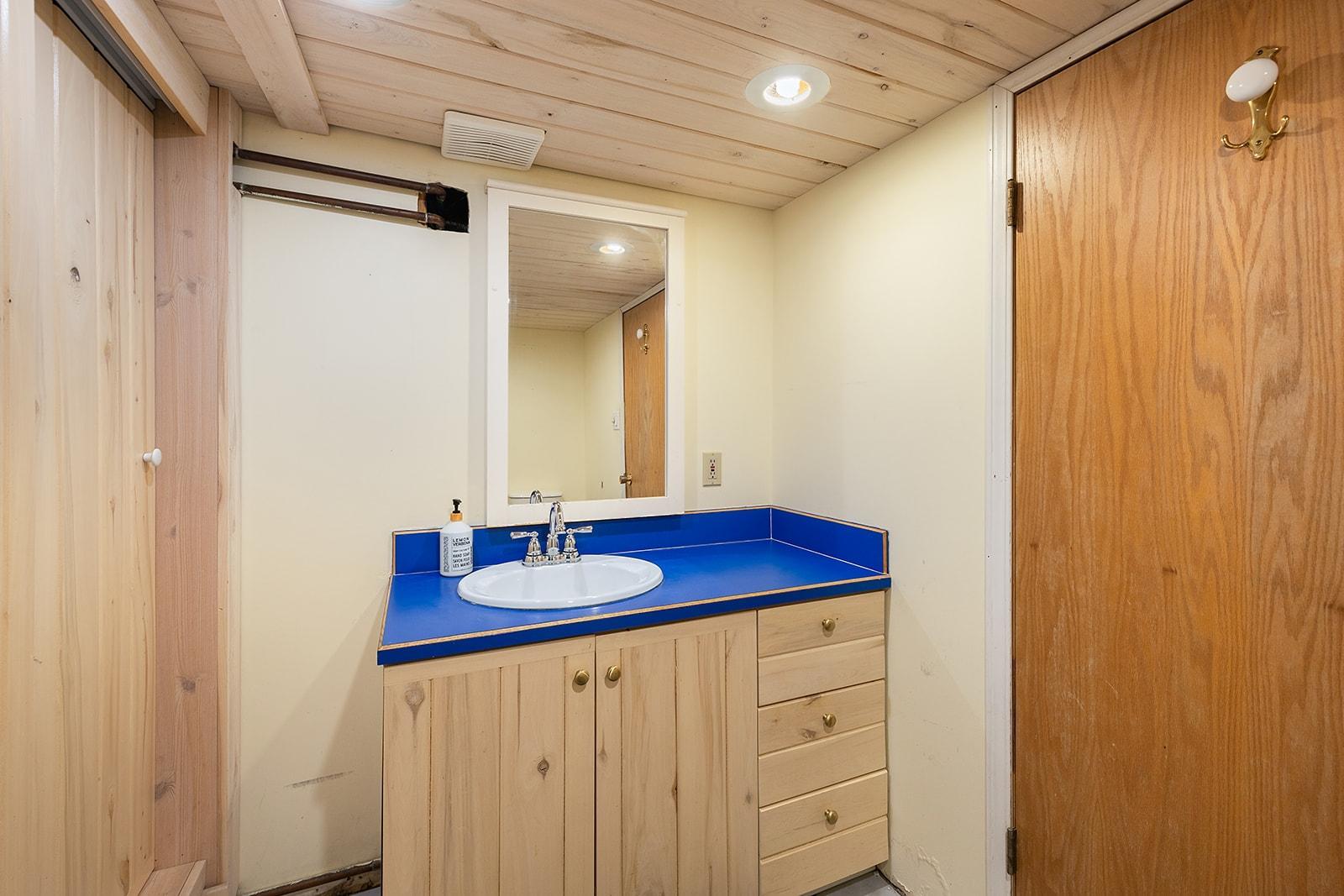 624 16th Avenue S, Creston, British Columbia  V0B 1G0 - Photo 37 - 2478812