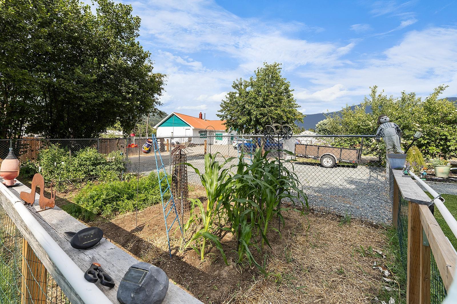 624 16th Avenue S, Creston, British Columbia  V0B 1G0 - Photo 66 - 2478812