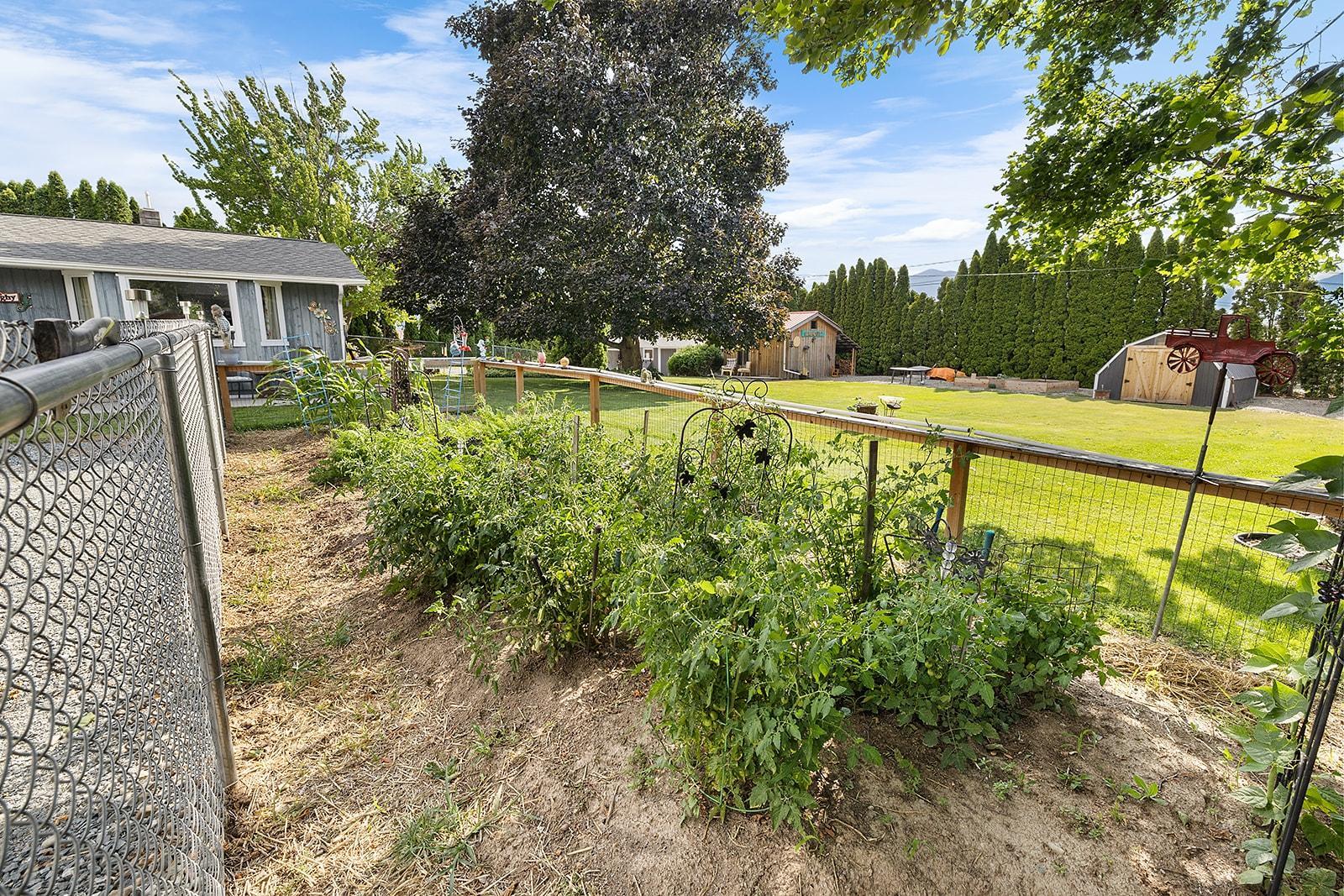 624 16th Avenue S, Creston, British Columbia  V0B 1G0 - Photo 69 - 2478812