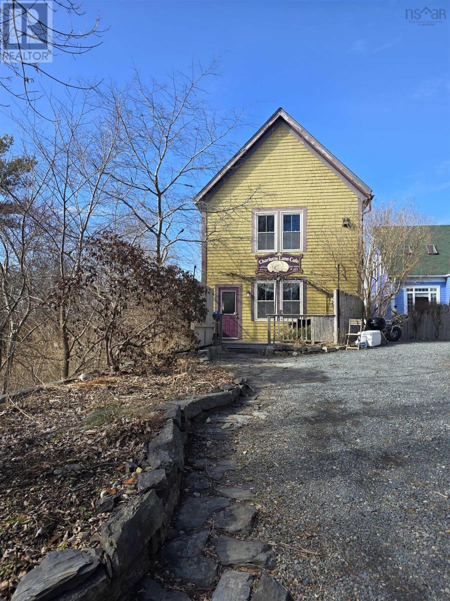 13 Charlotte Lane, Shelburne, Nova Scotia  B0T 1W0 - Photo 11 - 202418624