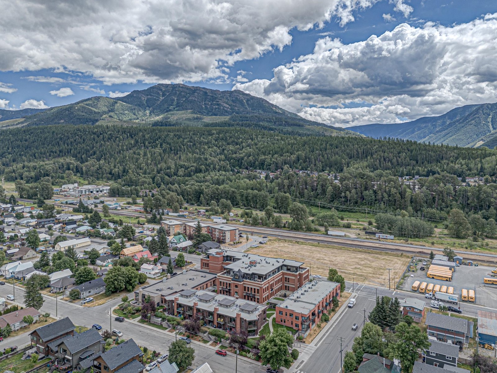 302a - 901 2nd Avenue, Fernie, British Columbia  V0B 1M0 - Photo 77 - 2478819
