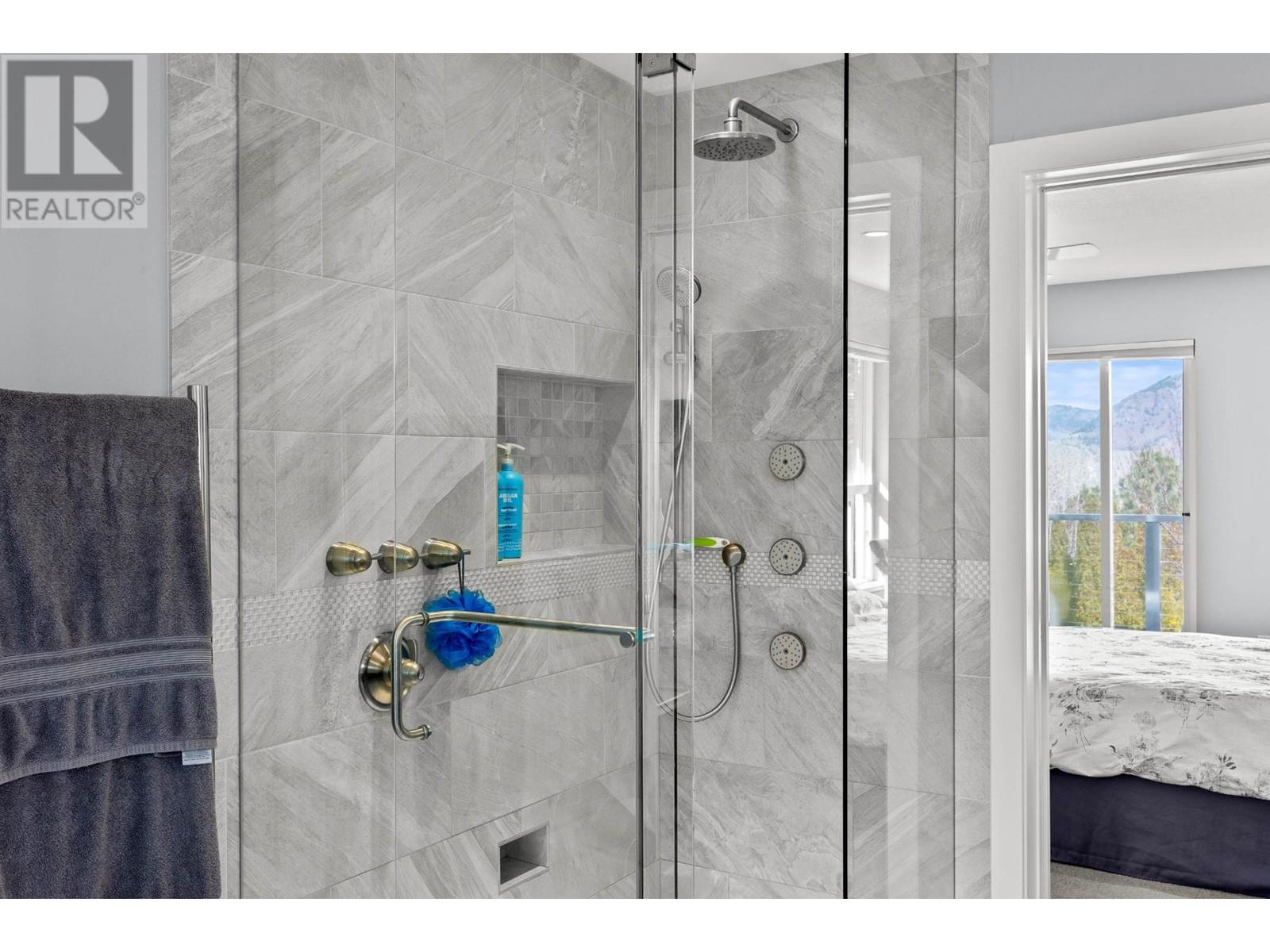 2015 High Country Blvd, Kamloops, British Columbia  V2E 1L2 - Photo 25 - 180170