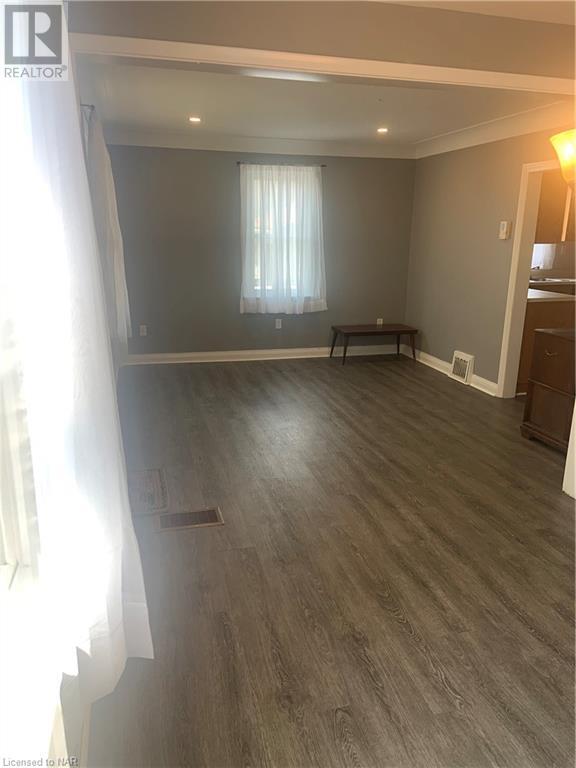 3 Ivy Avenue, St. Catharines, Ontario  L2P 1Y1 - Photo 8 - 40628329