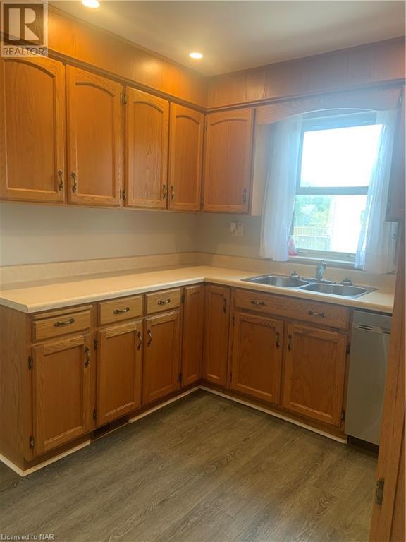 3 Ivy Avenue, St. Catharines, Ontario  L2P 1Y1 - Photo 13 - 40628329