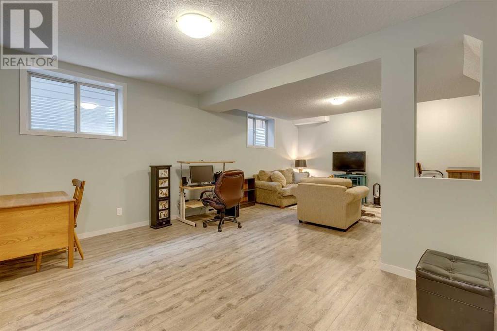 715 Mahogany Boulevard Se, Calgary, Alberta  T3M 1Y1 - Photo 32 - A2153542