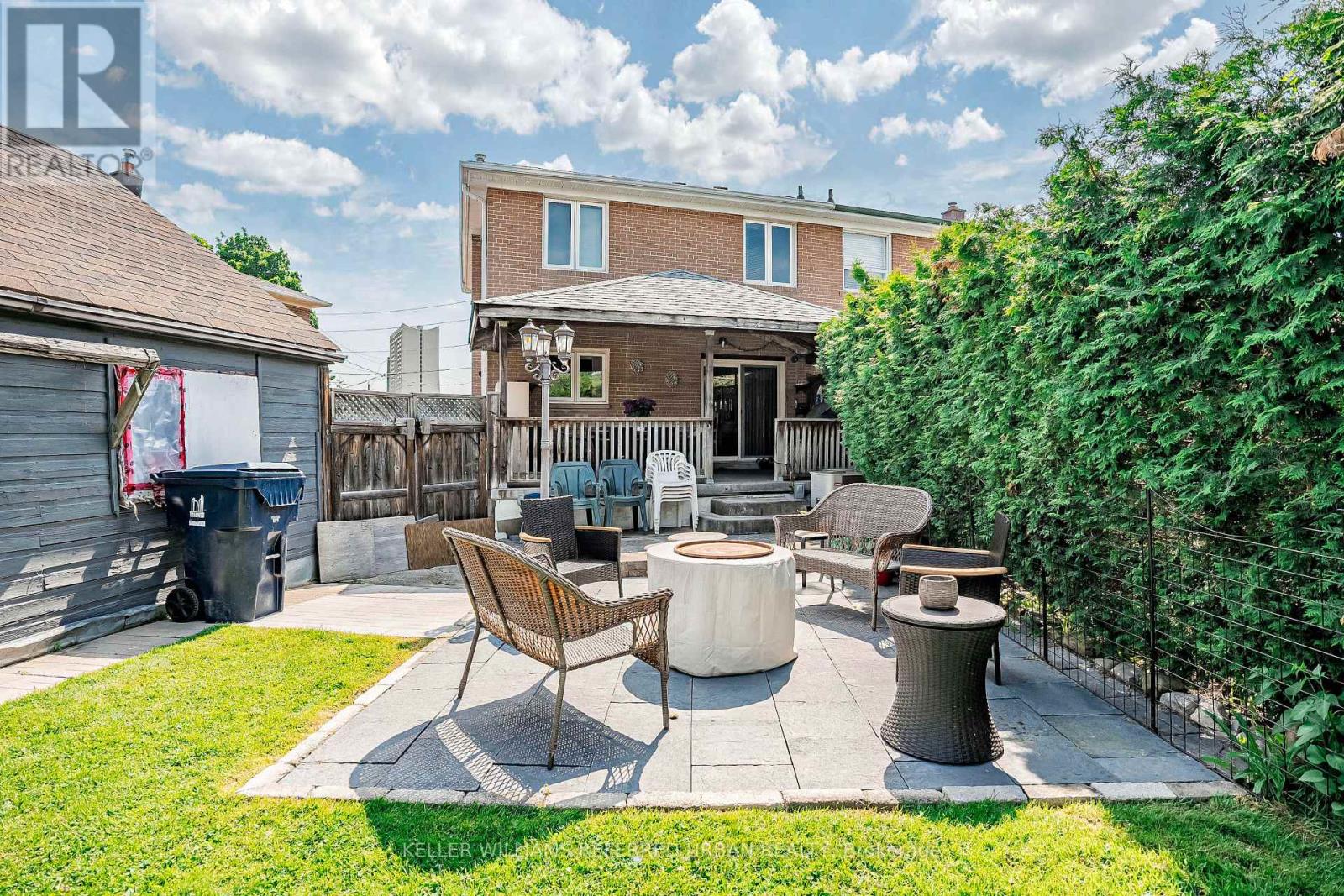 62 Chalkfarm Drive, Toronto (Downsview-Roding-Cfb), Ontario  M3L 1L2 - Photo 24 - W9238098