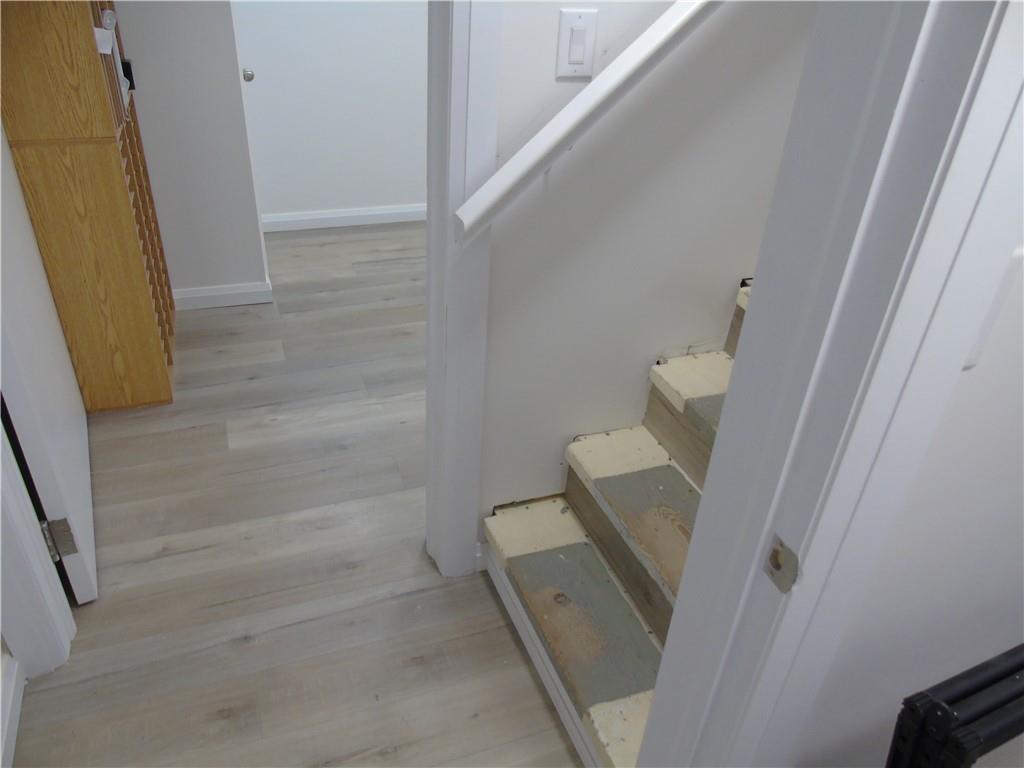 566 Brant Street, Burlington, Ontario  L7R 2G8 - Photo 3 - H4202007