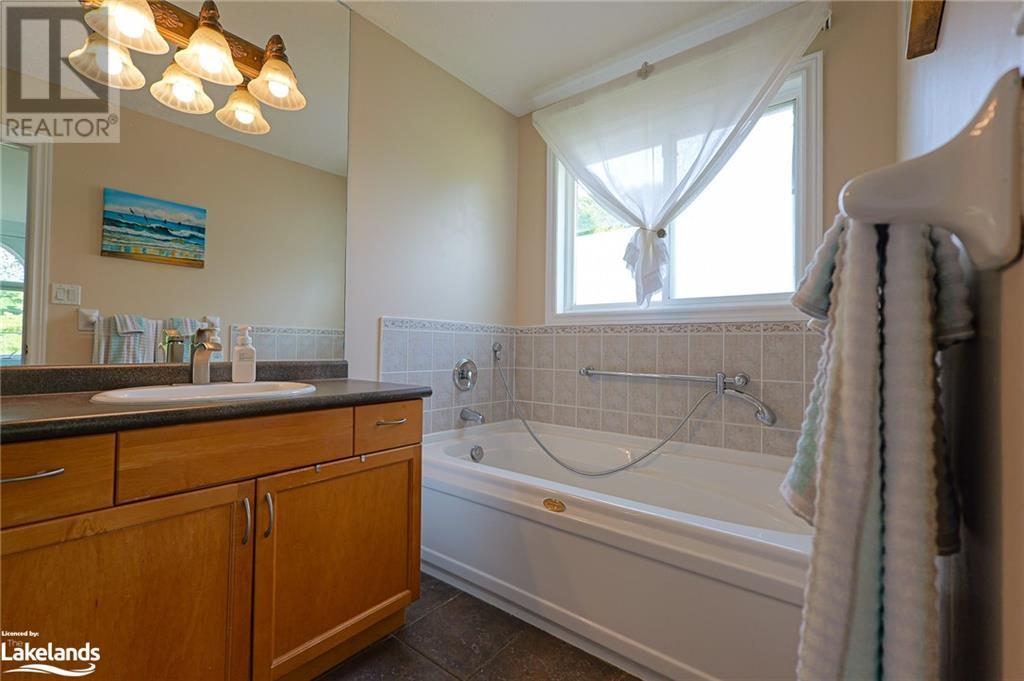 1 Kirbys Way, Huntsville, Ontario  P1H 2M6 - Photo 24 - 40628632