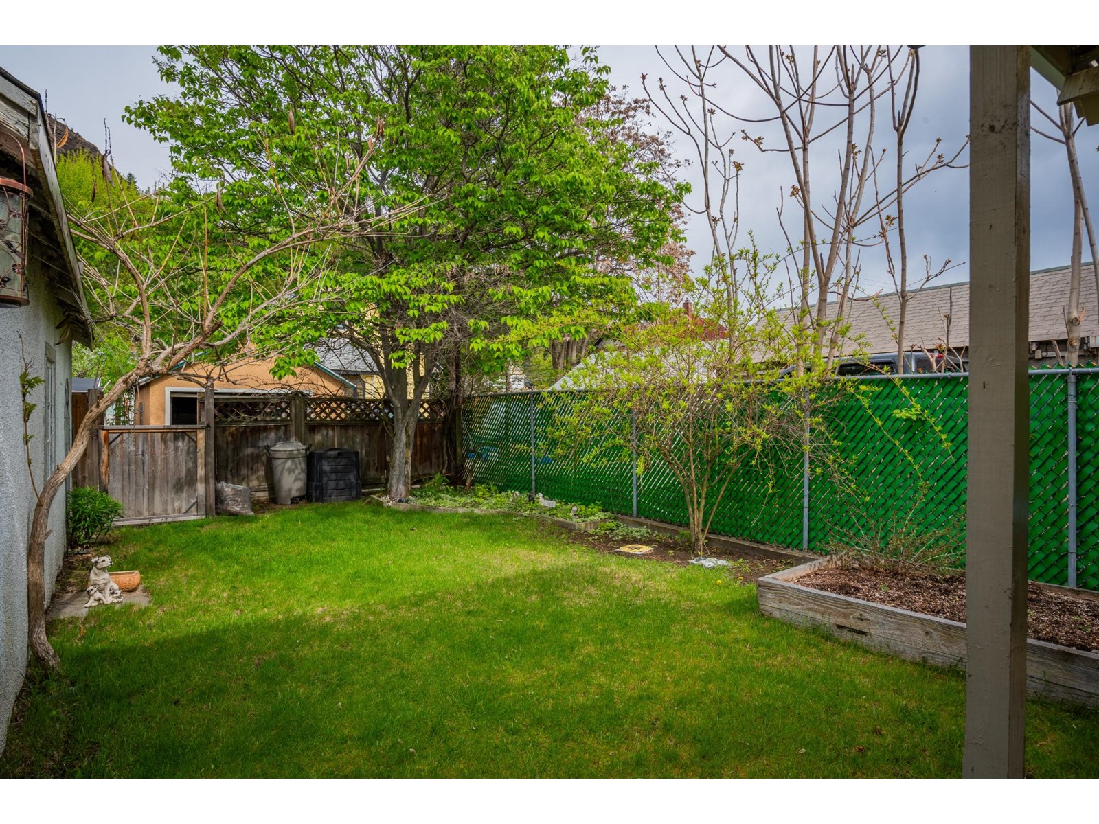 1189 Columbia Avenue, Trail, British Columbia  V1R 1J1 - Photo 35 - 2478828