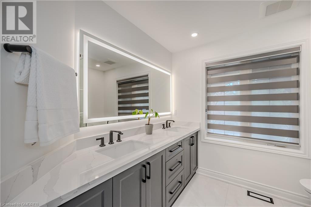 2361 Presquile Drive, Oakville, Ontario L6H 7R1 - Photo 35 - 40628579