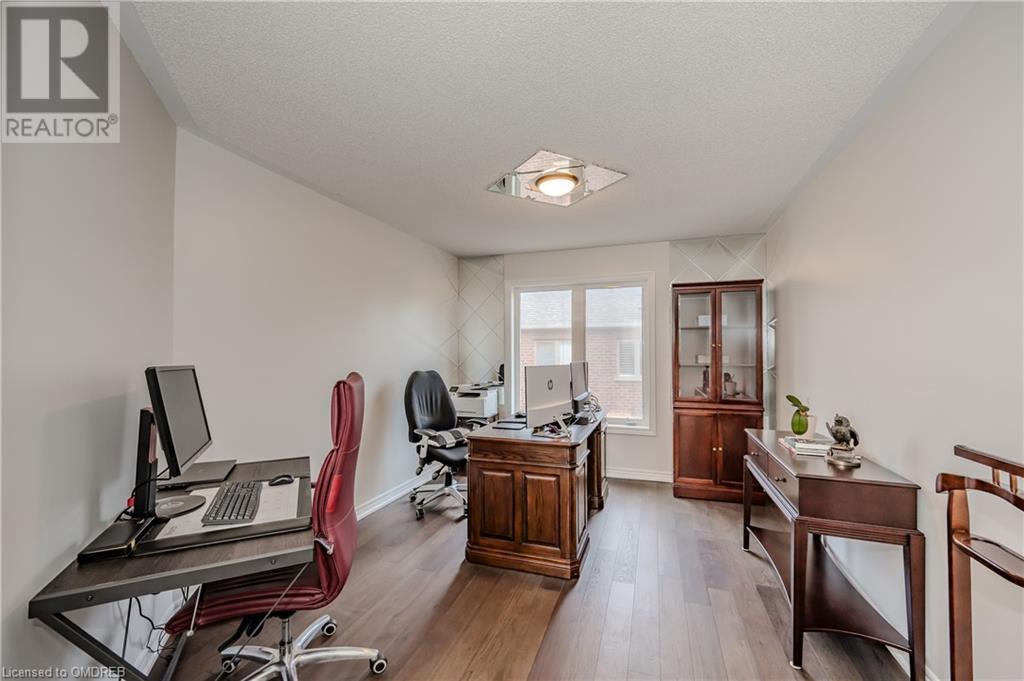 2361 Presquile Drive, Oakville, Ontario L6H 7R1 - Photo 34 - 40628579
