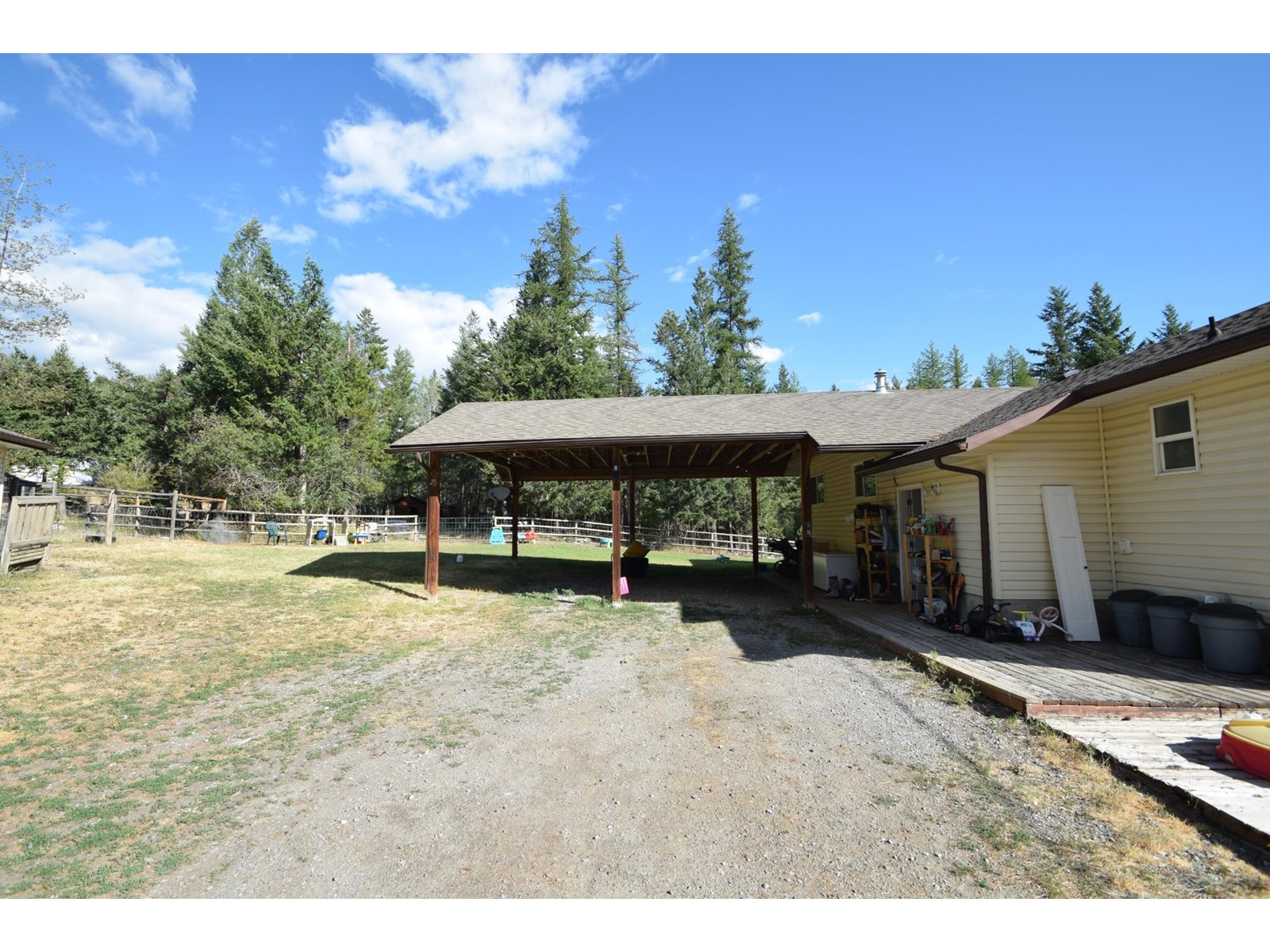 3743 Simpson Road, Cranbrook, British Columbia  V1C 6T2 - Photo 2 - 2478834